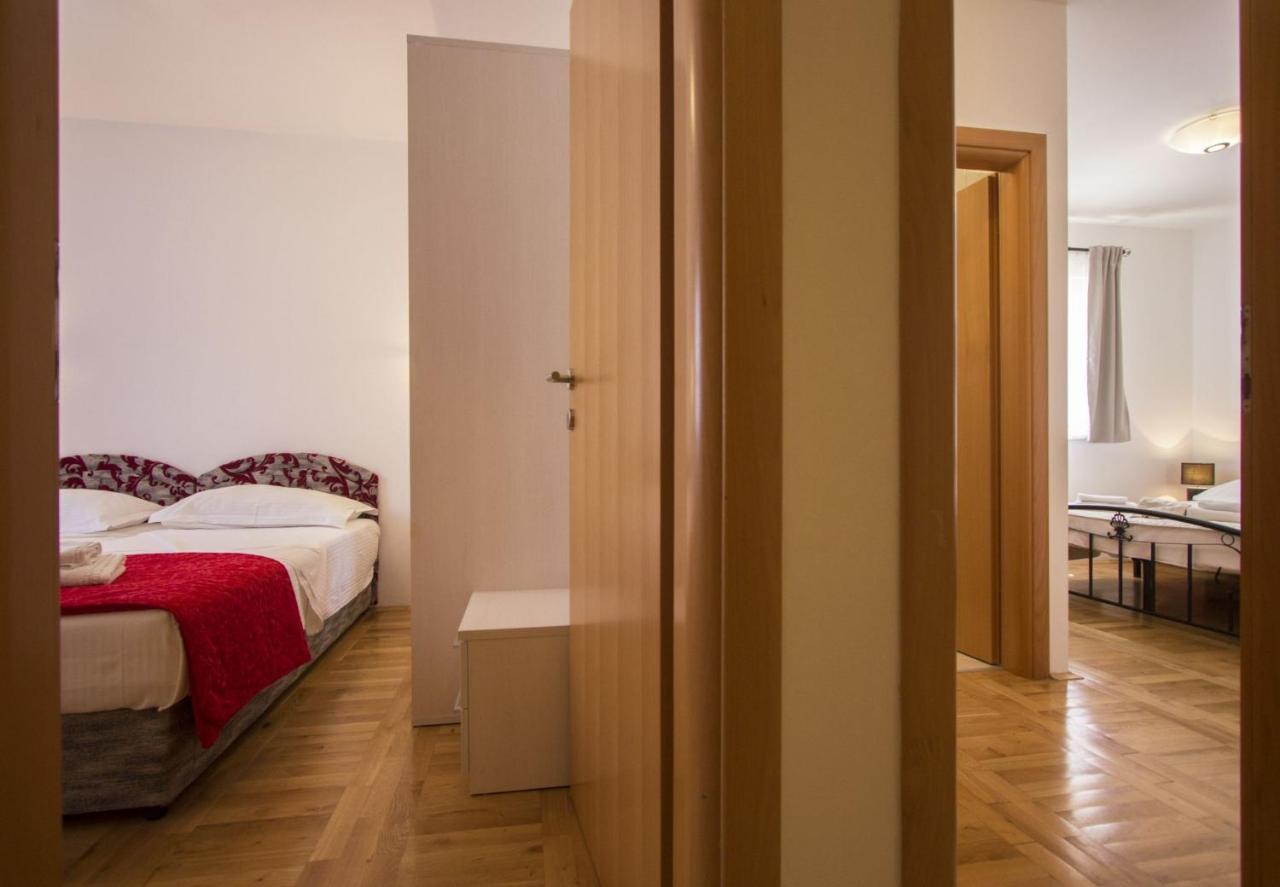 Apartments Paradise Trogir Extérieur photo