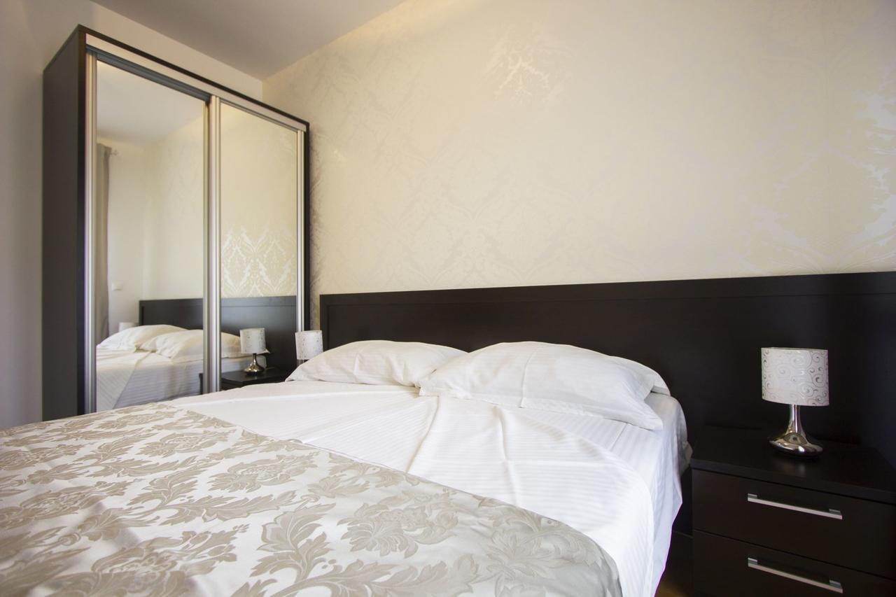 Apartments Paradise Trogir Extérieur photo