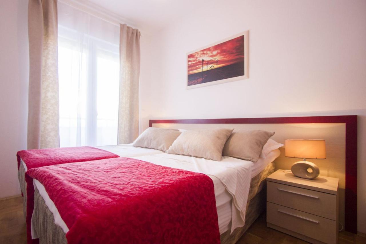 Apartments Paradise Trogir Extérieur photo