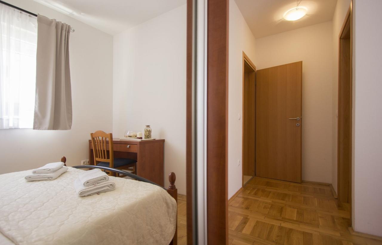 Apartments Paradise Trogir Extérieur photo