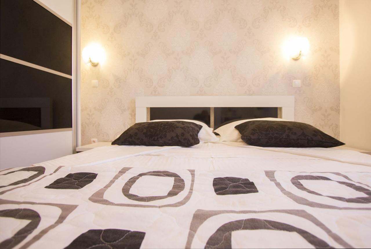Apartments Paradise Trogir Extérieur photo